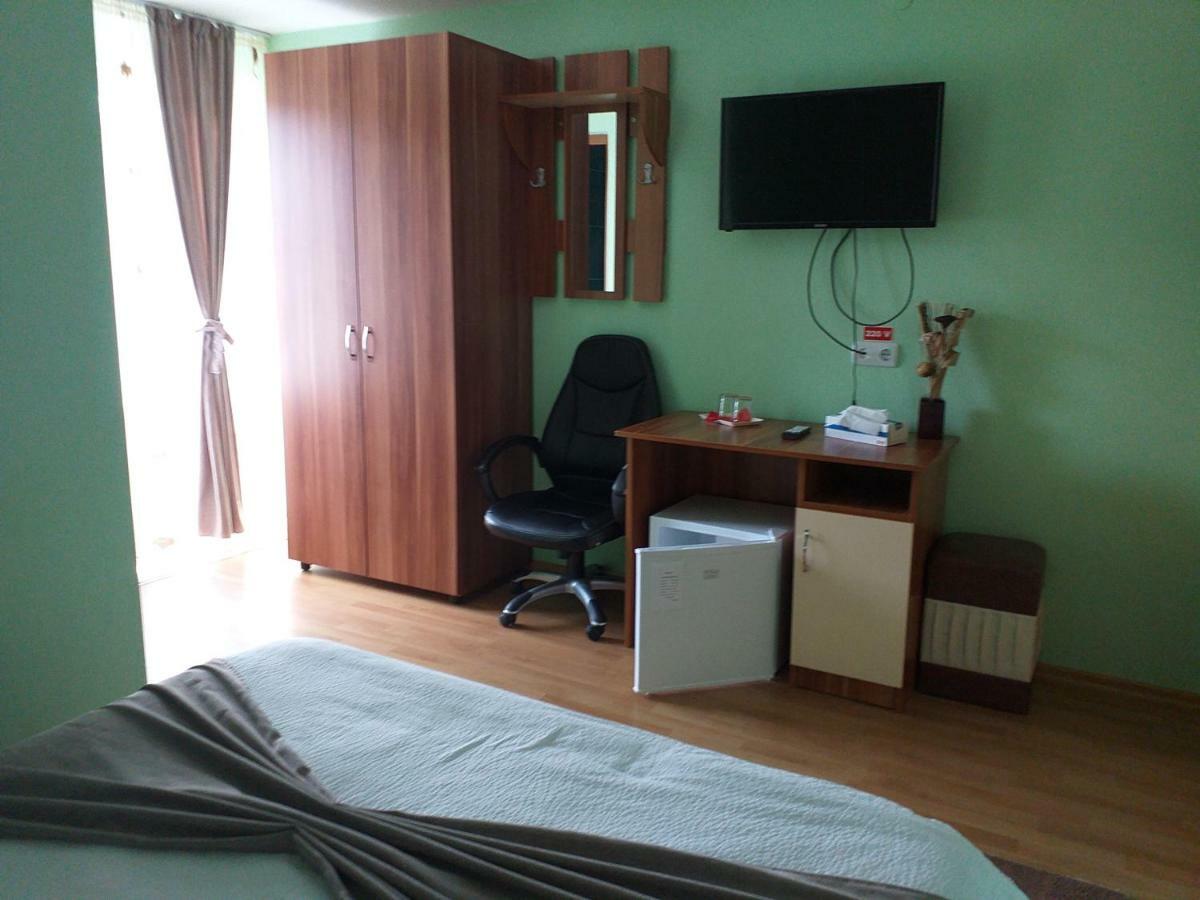 Arieşeni Casa Ralucaヴィラ エクステリア 写真
